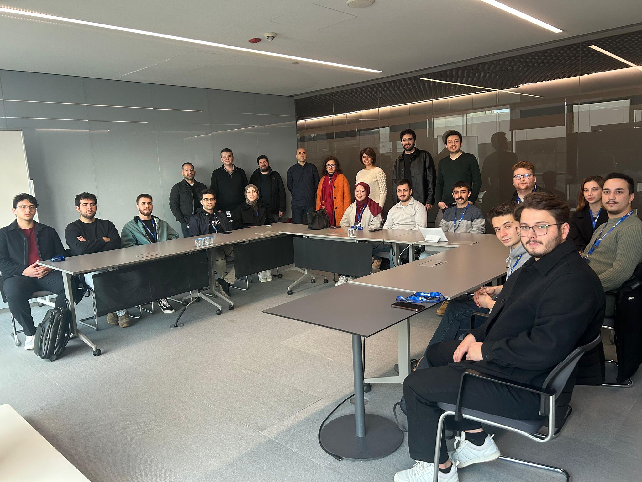 sektor-kampus-4.jpg (433 KB)